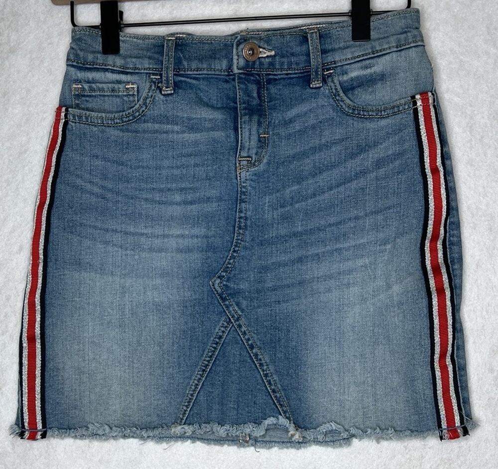Abercrombie & Fitch Denim Distressed Short Skirt Raw Hem Red Tape Stripe Sz 15